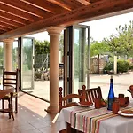 Villa Son Lleig, Muro 001